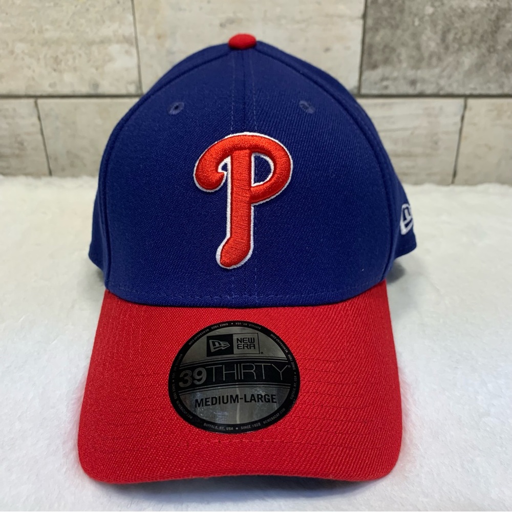 Philadelphia Phillies New Era Classic ALT 39Thirty Fitted Hat-Medium-Large